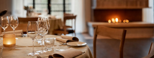 Festdukning på bord